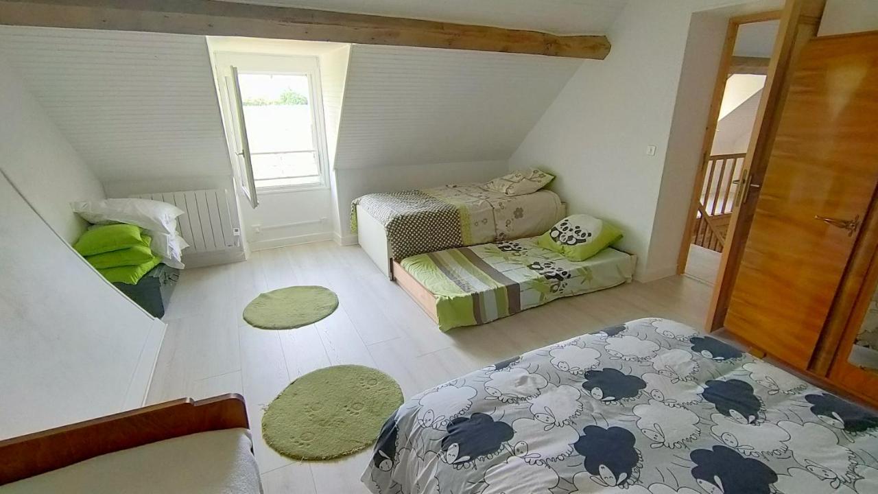 Le Champ Des Fougeres Villa Vicq-Exemplet Kültér fotó